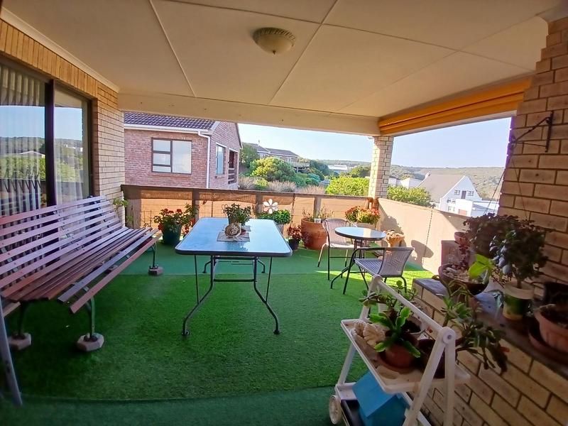 3 Bedroom Property for Sale in Stilbaai Wes Western Cape